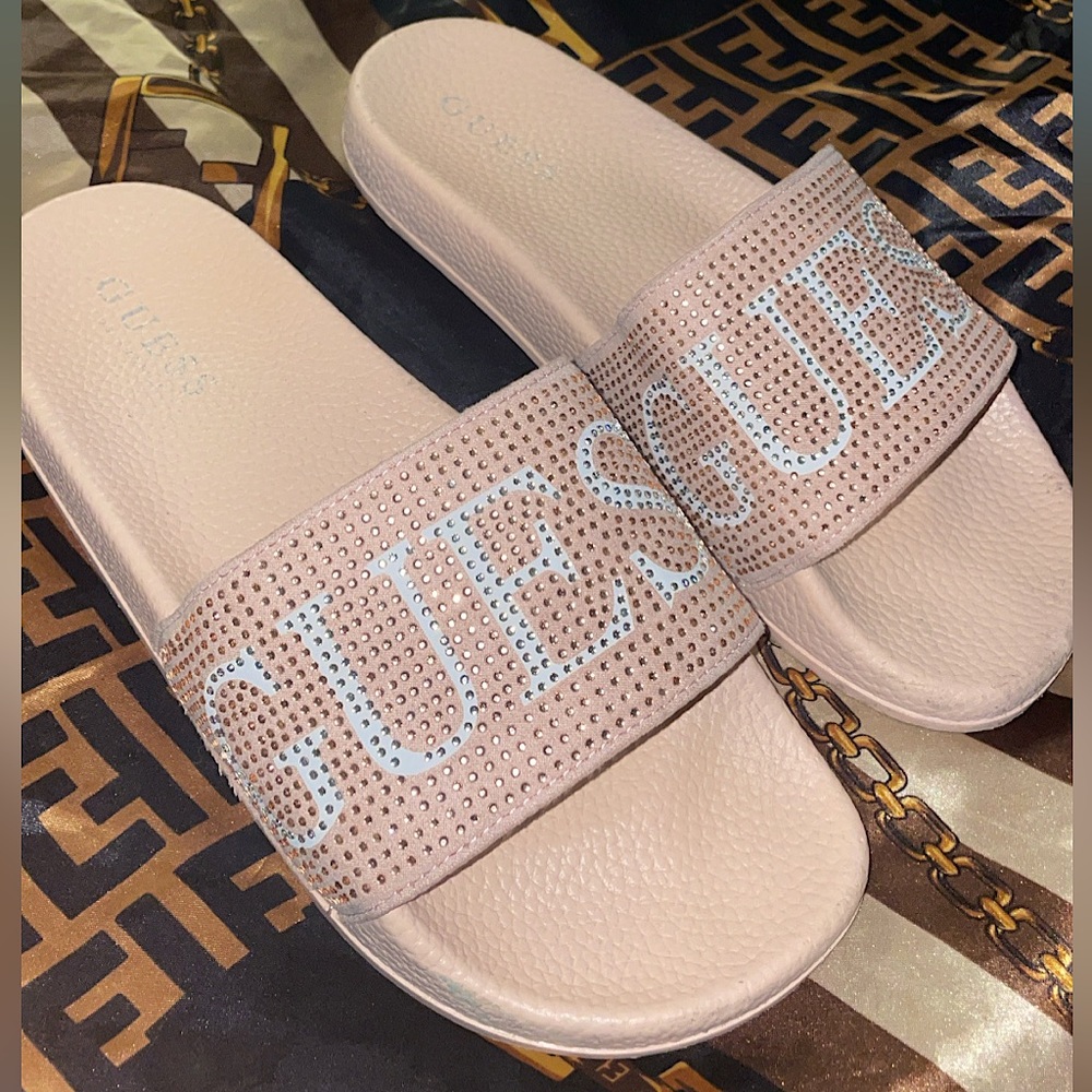 GUESS Bling Slides💞✨